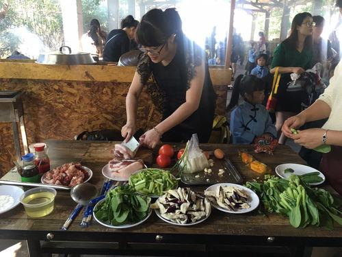 穿到民国吃瓜看戏316,瓜田李下，戏里戏外看风云