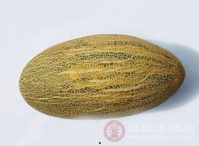 正畸人吃哈密瓜,哈密瓜的甜蜜矫正之旅